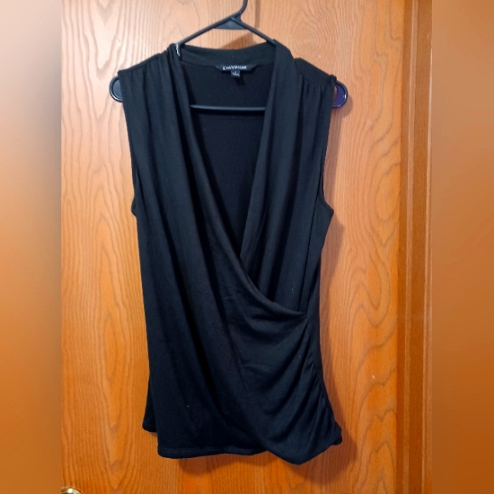 41 HAWTHORN Wrap Top